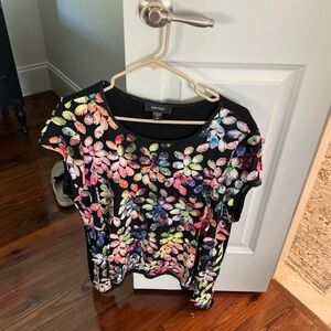 Karen Kane Pink and Black Graphic Short Sleeve Tee